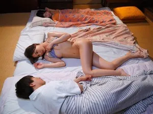 đi mát-xa gặp ngay em nhân viên phục vụ là đồng nghiệp chảnh chọe ở công ty